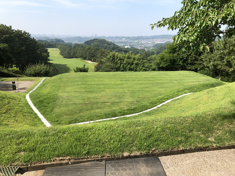 ザ　ナショナルカントリ倶楽部　千葉　（千葉県）東コース　５番ホール　アプローチエリア施工１ヶ月後
